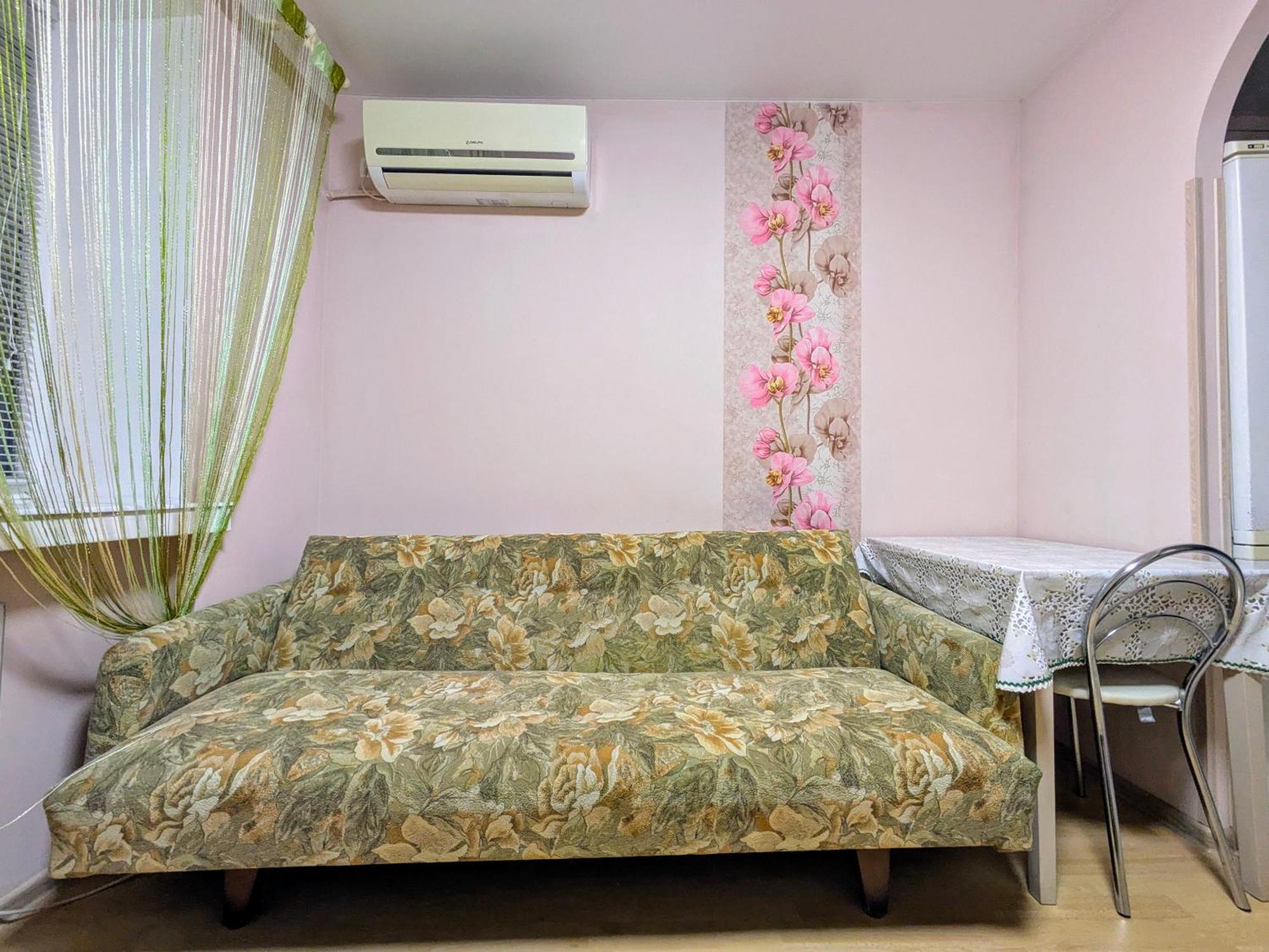 Apartment in downtown Апартаменти в центрі на набережній Дніпра Днепр Экстерьер фото